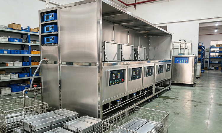 超声波清洗机同步清除硅粉银浆切削油氧化层 | 一机多能复合污渍清洗 | 蓝鲸飞跃